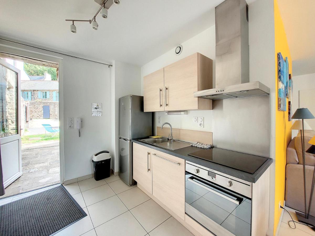 Au Fil De L'Eau - Le Bord De Rance Apartment Динан Екстериор снимка